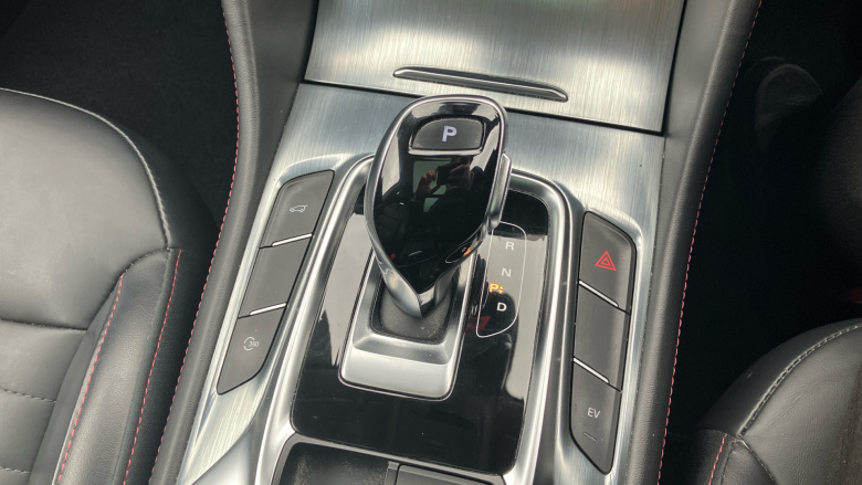 MG Hs 1.5 T-GDI PHEV Exclusive 5dr Auto Hatchback